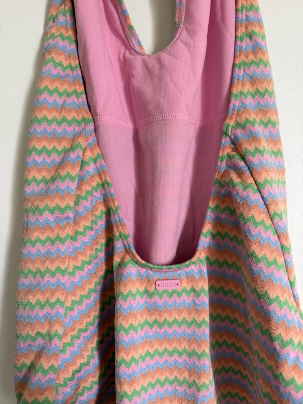Roxy Juniors Pink Wavy Stripe Keyhole One Piece Swimsuit size Large EUC - Picture 10 of 13